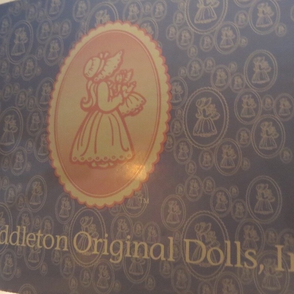 LEE MIDDLETON “Susannah” Limited Edition #428/750 Reva Schivck - Picture 5 of 8